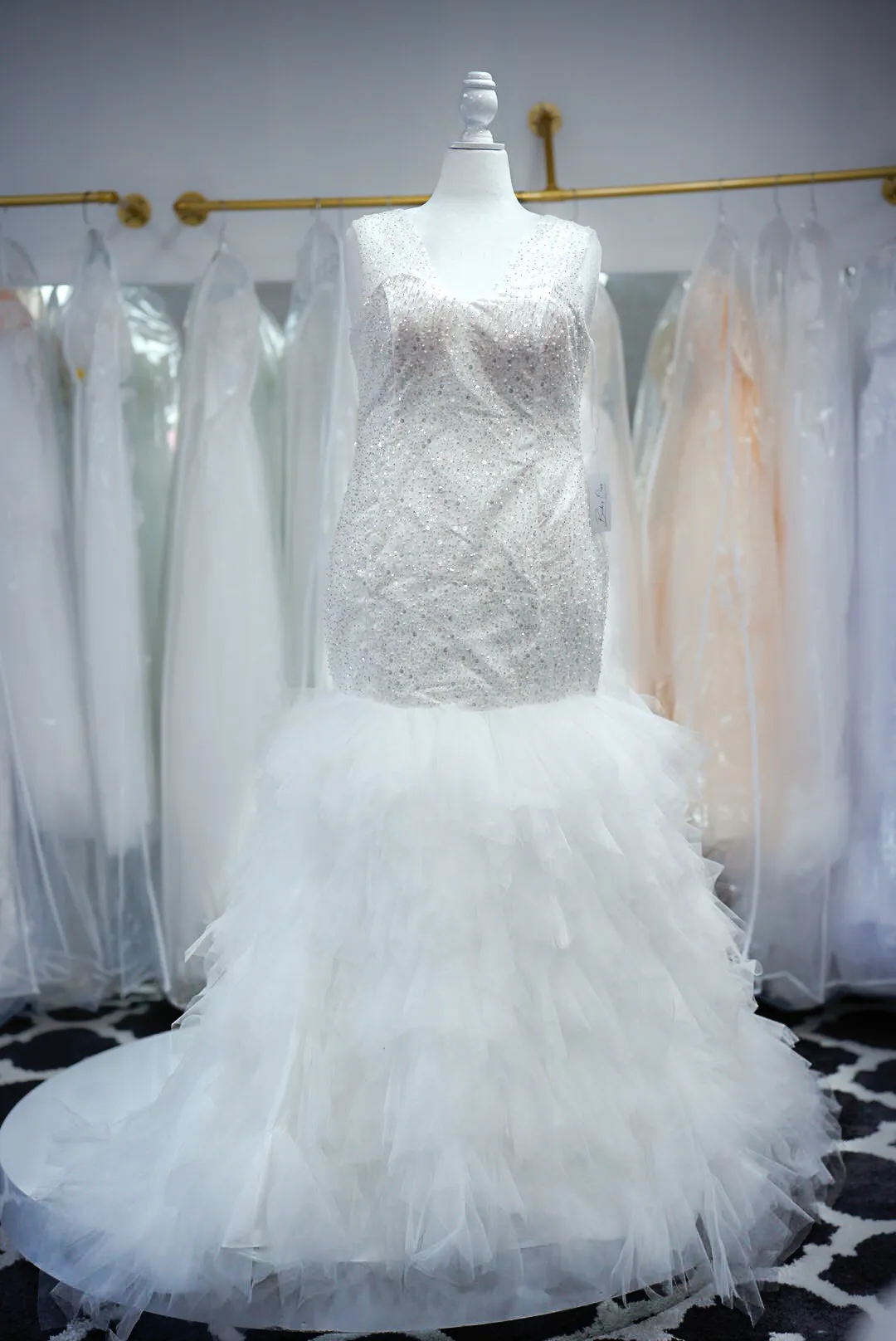 White sequin mermaid dress photo 7