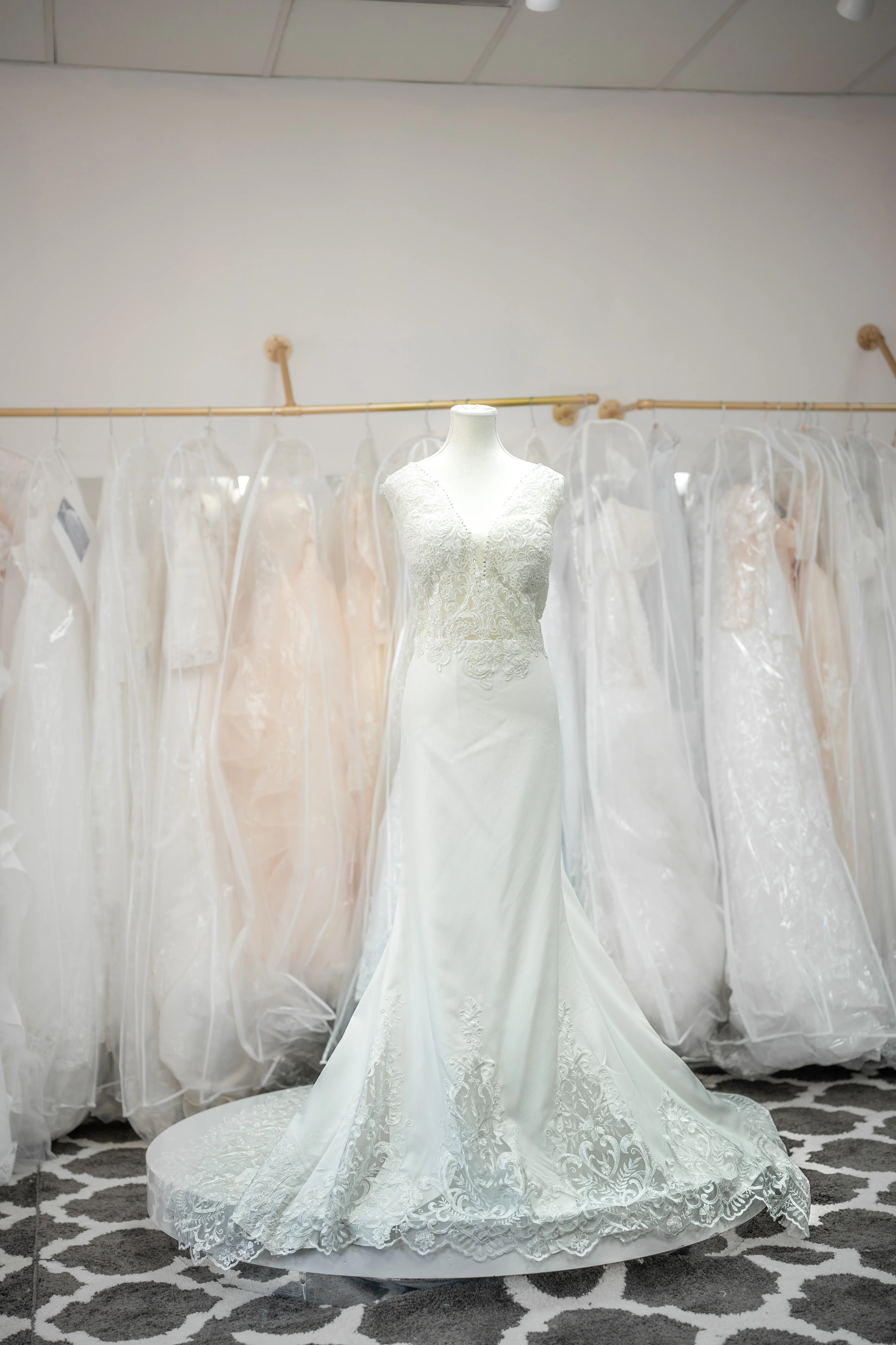 White lace mermaid wedding dress