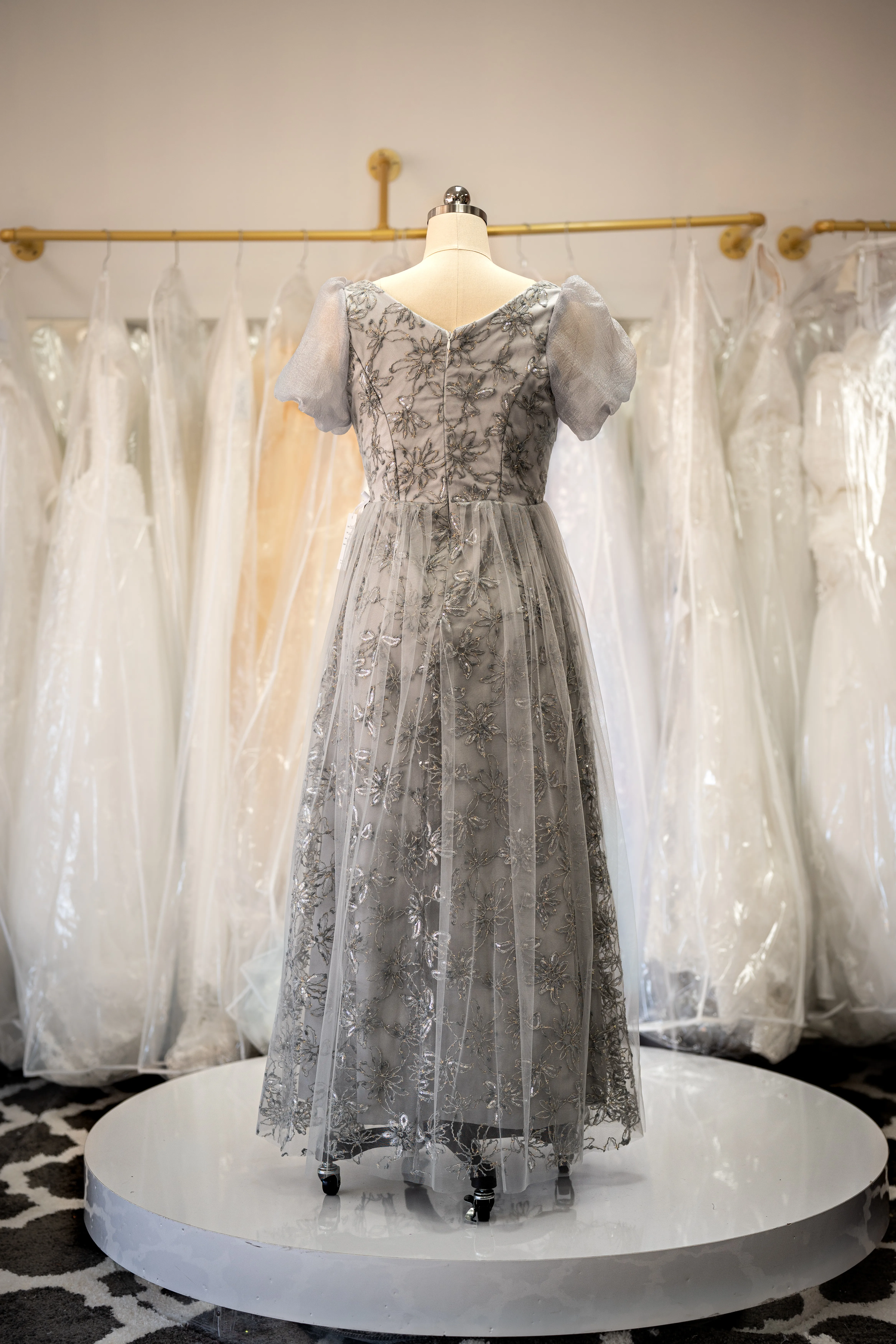Silver floral embroidered puff sleeve gown photo 2